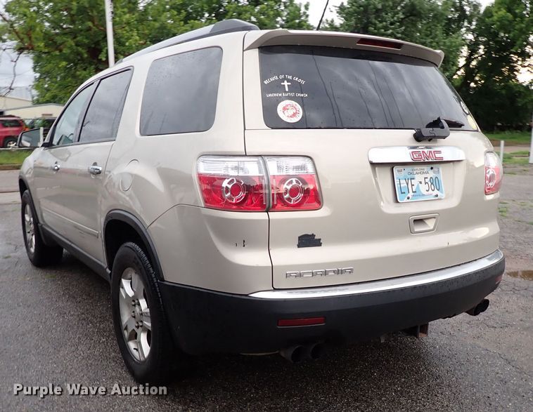 image for item MF9517 2011 GMC Acadia  SUV