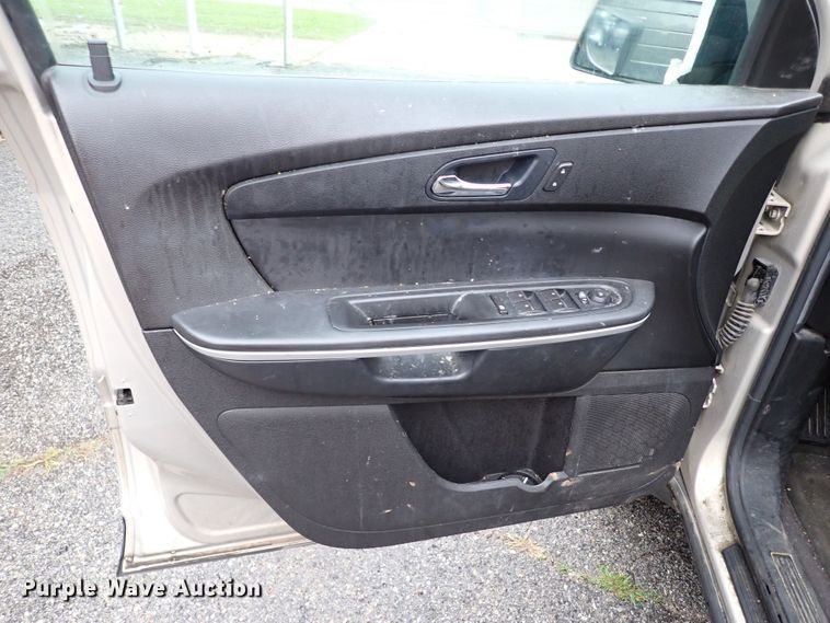 image for item MF9517 2011 GMC Acadia  SUV