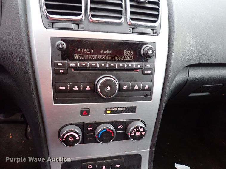 image for item MF9517 2011 GMC Acadia  SUV