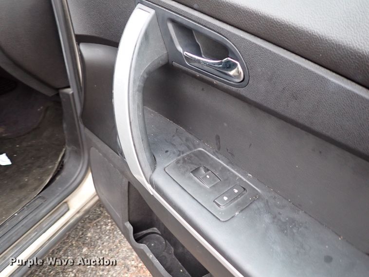 image for item MF9517 2011 GMC Acadia  SUV