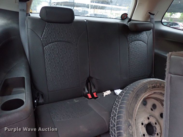 image for item MF9517 2011 GMC Acadia  SUV