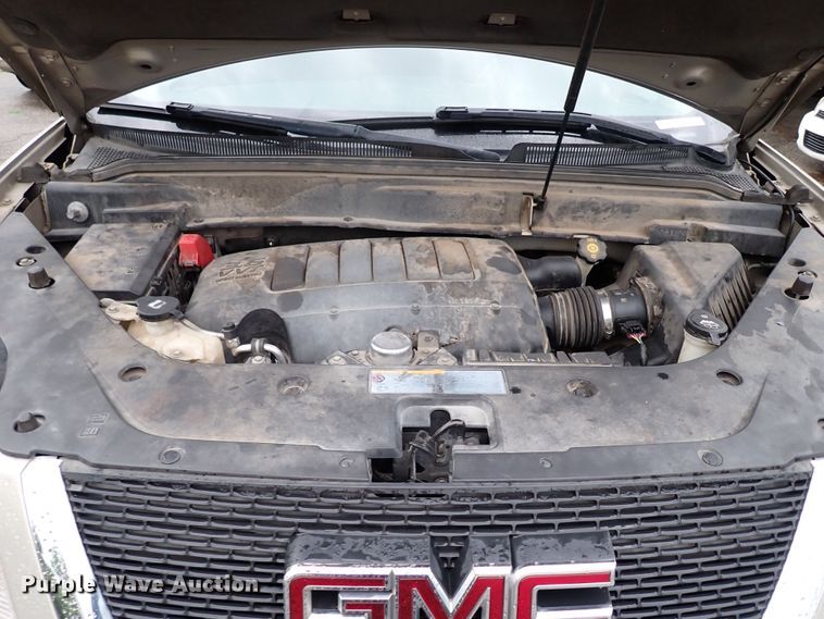 image for item MF9517 2011 GMC Acadia  SUV