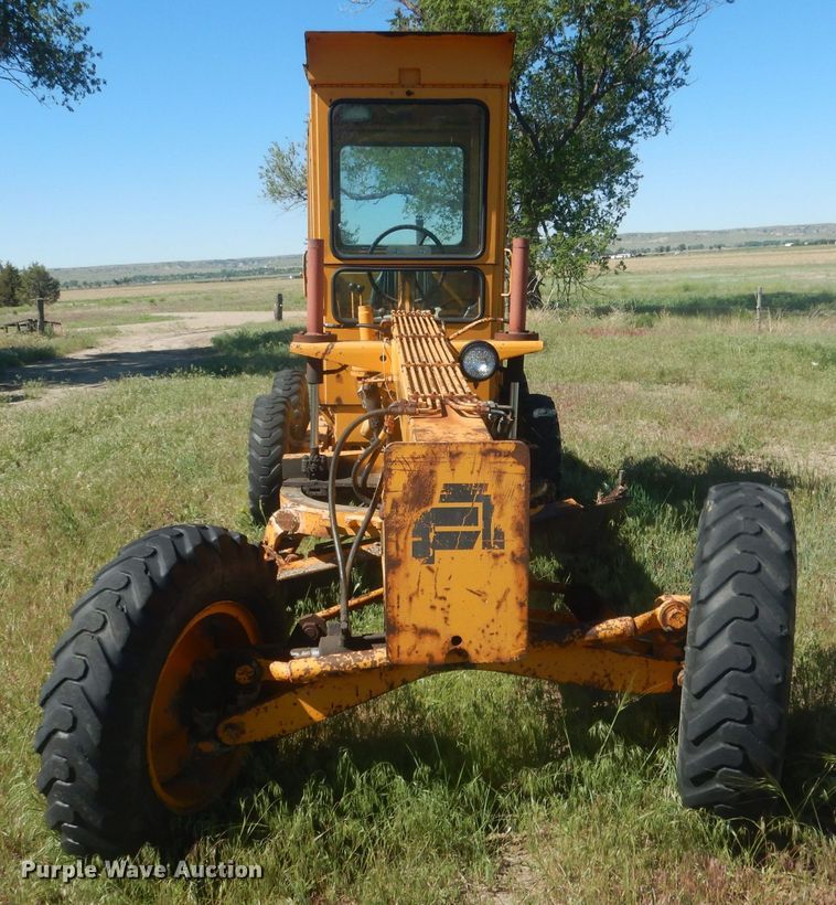 image for item DJ1328 1975 Fiat-Allis 65  rigid frame motor grader