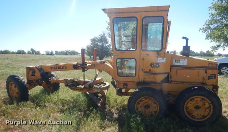 image for item DJ1328 1975 Fiat-Allis 65  rigid frame motor grader