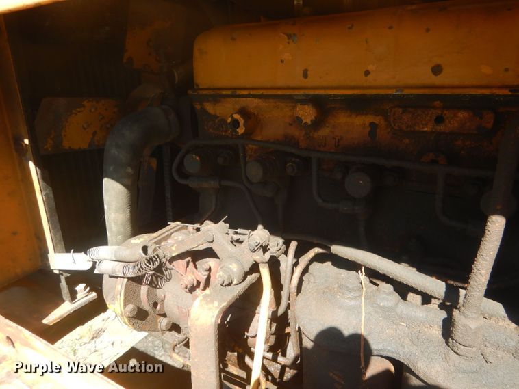 image for item DJ1328 1975 Fiat-Allis 65  rigid frame motor grader