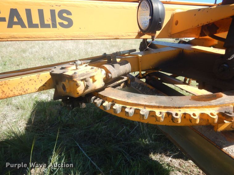 image for item DJ1328 1975 Fiat-Allis 65  rigid frame motor grader