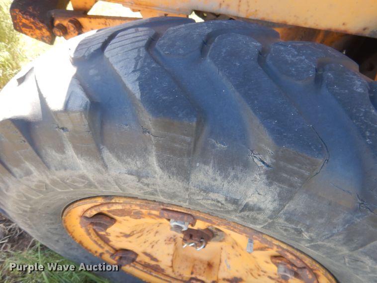 image for item DJ1328 1975 Fiat-Allis 65  rigid frame motor grader