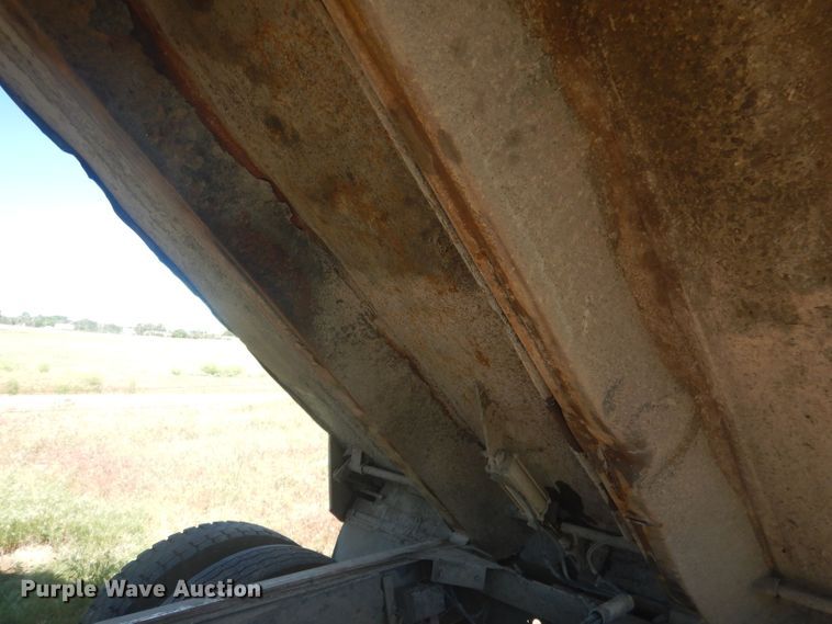 image for item DJ1329 1988 Ford LTS8000  dump truck