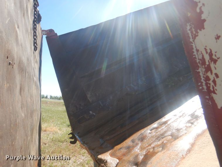 image for item DJ1329 1988 Ford LTS8000  dump truck