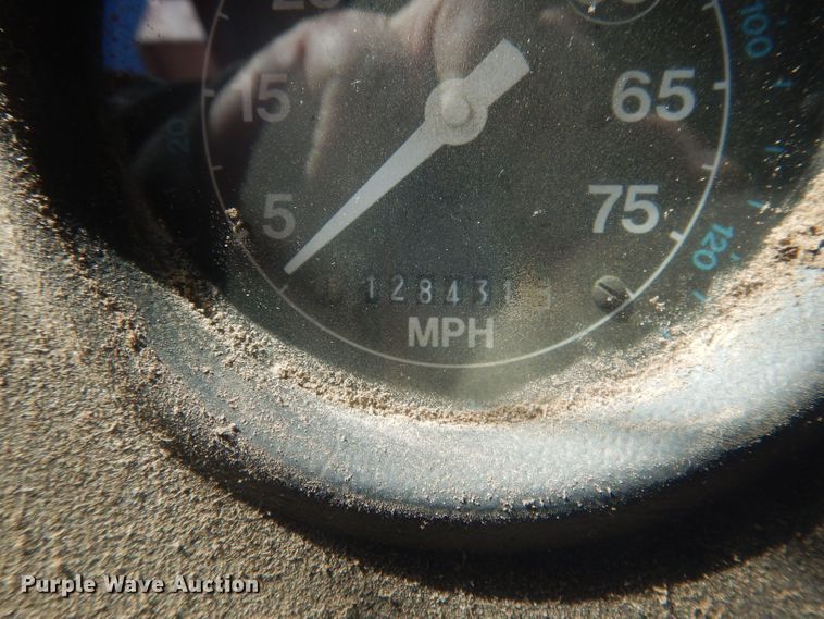 image for item DJ1329 1988 Ford LTS8000  dump truck