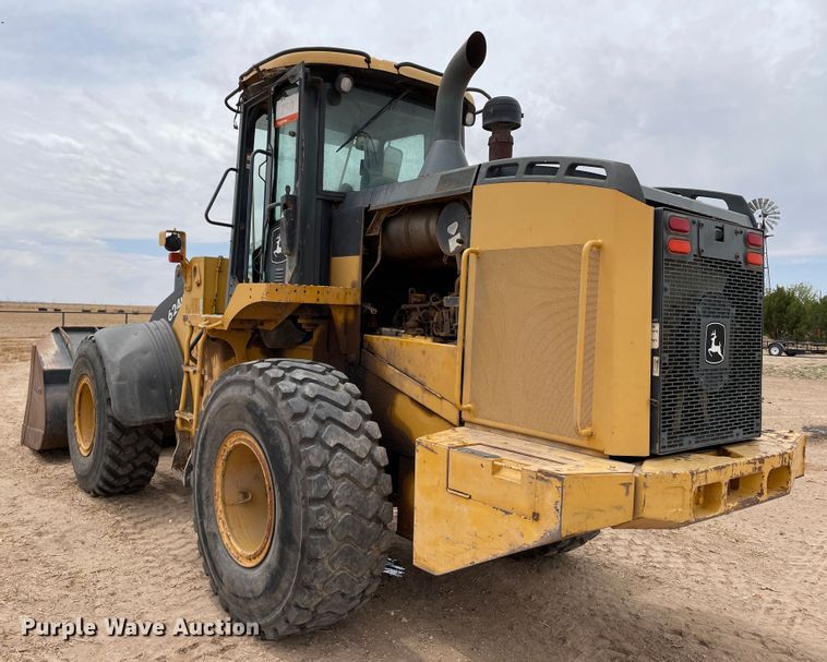 image for item DJ5132 2014 John Deere 624K  wheel loader