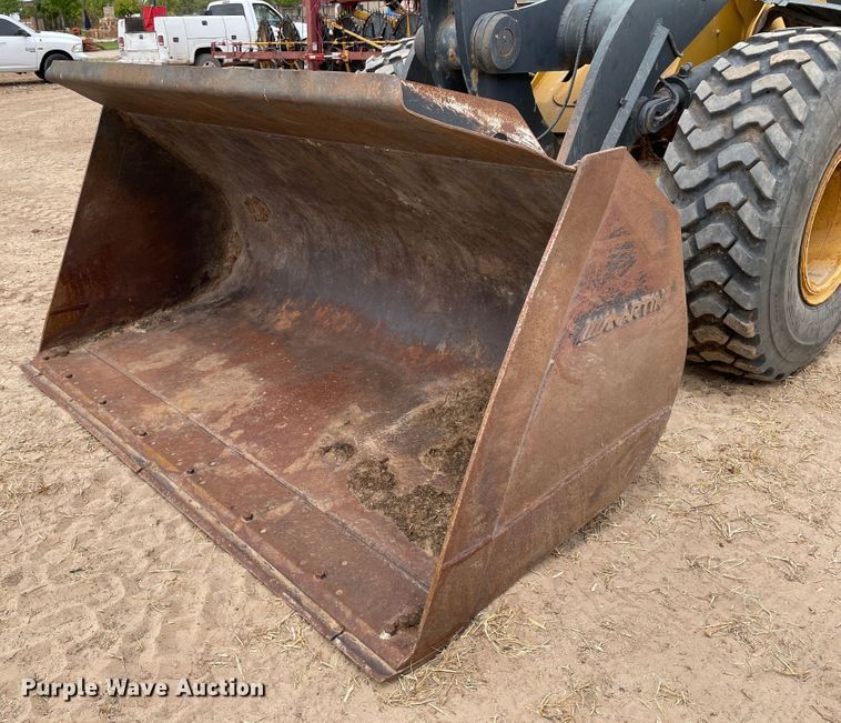 image for item DJ5132 2014 John Deere 624K  wheel loader