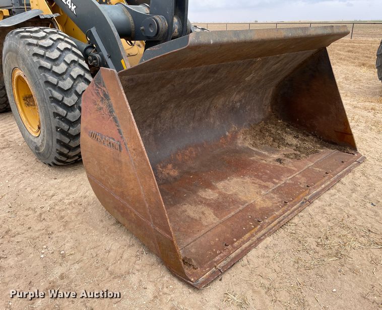 image for item DJ5132 2014 John Deere 624K  wheel loader