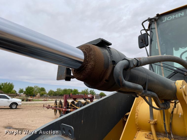 image for item DJ5132 2014 John Deere 624K  wheel loader