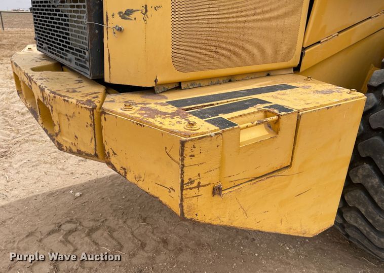 image for item DJ5132 2014 John Deere 624K  wheel loader