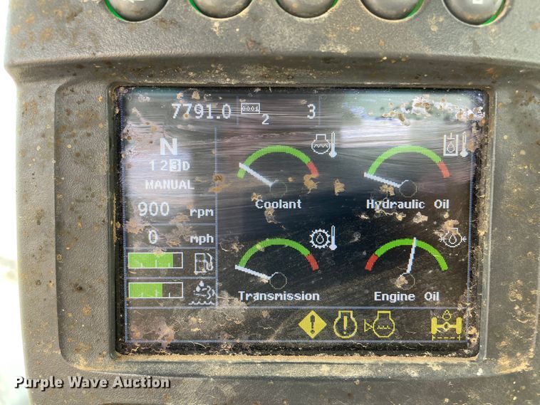 image for item DJ5132 2014 John Deere 624K  wheel loader