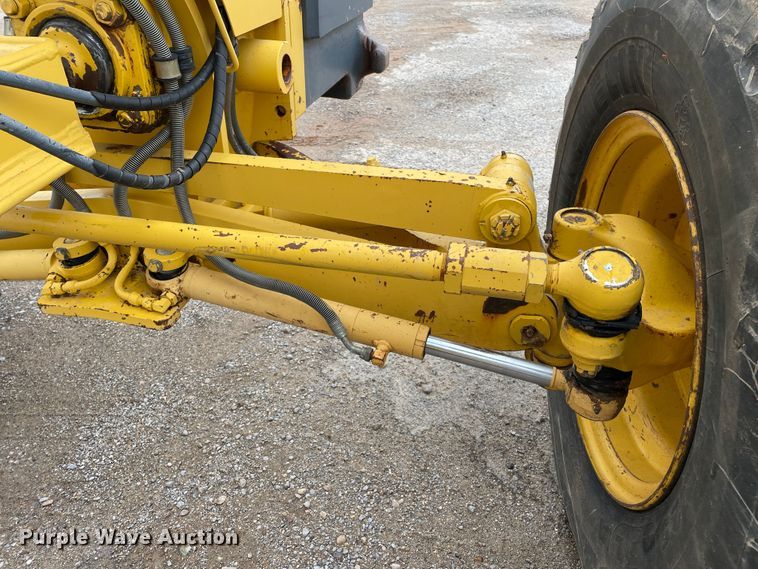 image for item DJ5199 2008 Komatsu GD655-3E0  motor grader