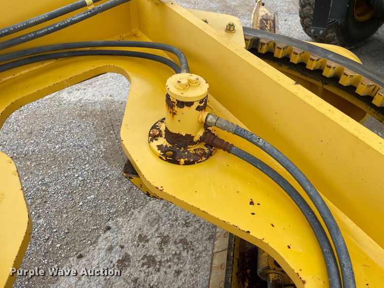 image for item DJ5199 2008 Komatsu GD655-3E0  motor grader