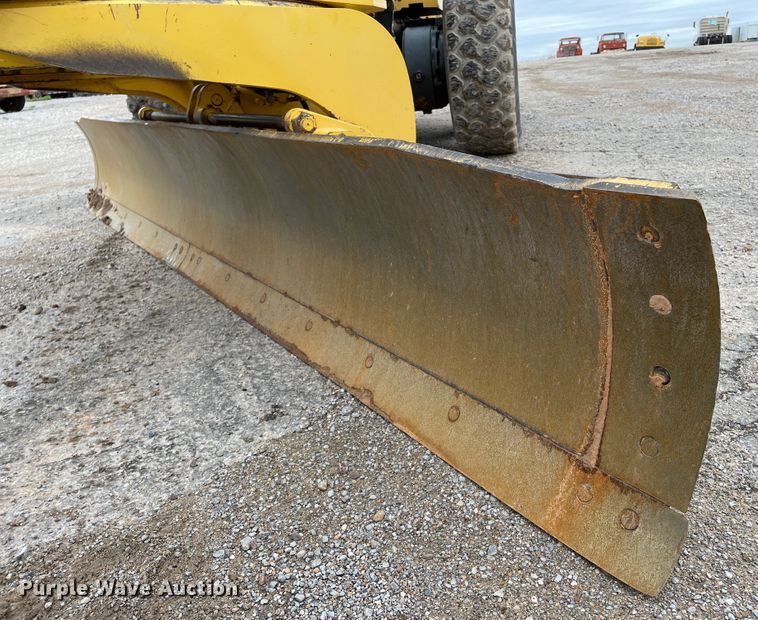 image for item DJ5199 2008 Komatsu GD655-3E0  motor grader