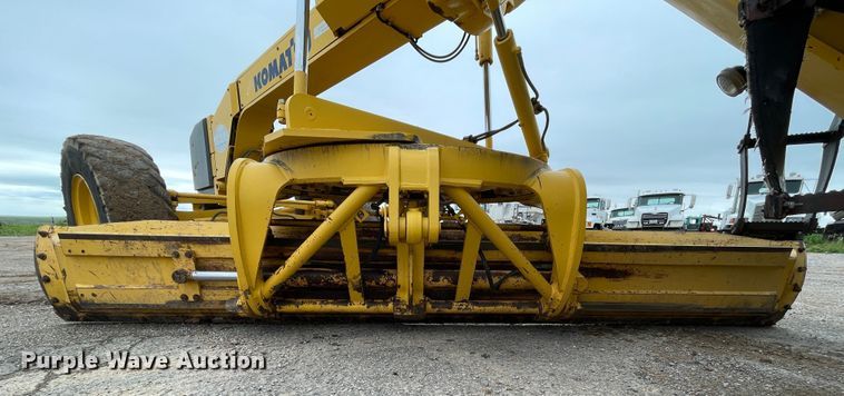 image for item DJ5199 2008 Komatsu GD655-3E0  motor grader