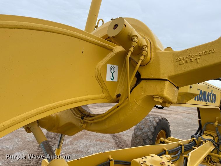 image for item DJ5199 2008 Komatsu GD655-3E0  motor grader