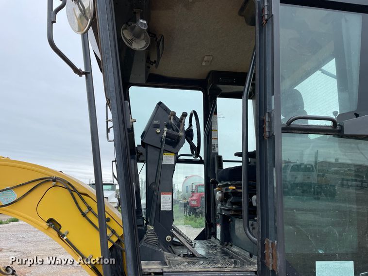 image for item DJ5199 2008 Komatsu GD655-3E0  motor grader