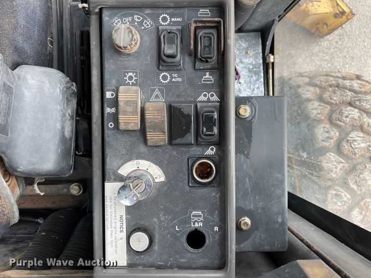 image for item DJ5199 2008 Komatsu GD655-3E0  motor grader