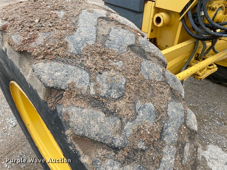 image for item DJ5199 2008 Komatsu GD655-3E0  motor grader