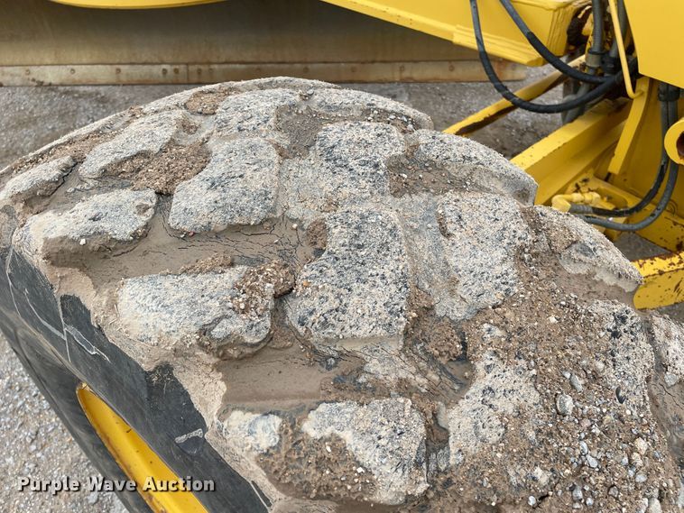 image for item DJ5199 2008 Komatsu GD655-3E0  motor grader