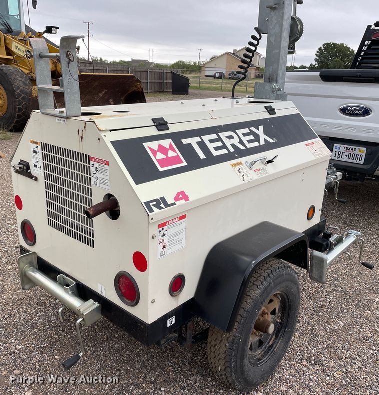 image for item DJ5204 2014 Terex RL4  light plant