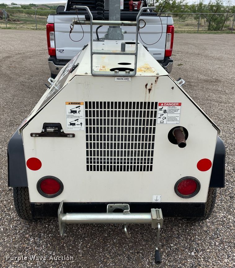 image for item DJ5204 2014 Terex RL4  light plant