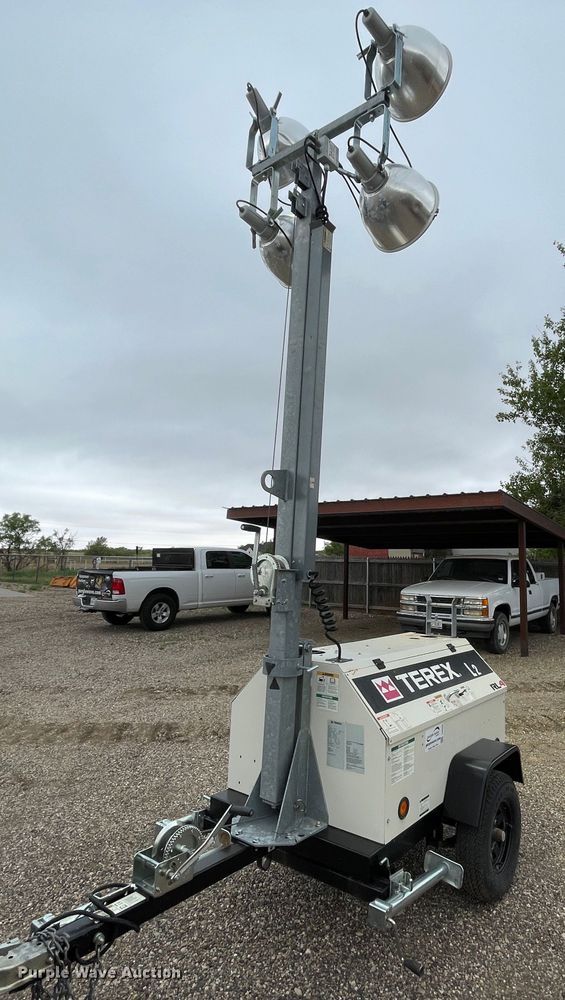 image for item DJ5204 2014 Terex RL4  light plant