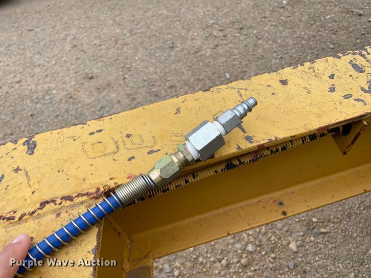 image for item DJ5205 2006 Belshe DT256  equipment trailer