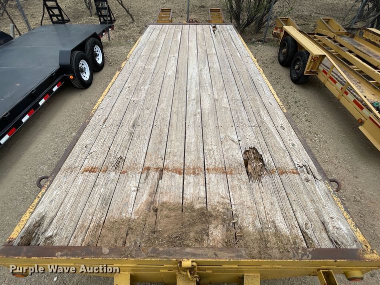 image for item DJ5205 2006 Belshe DT256  equipment trailer