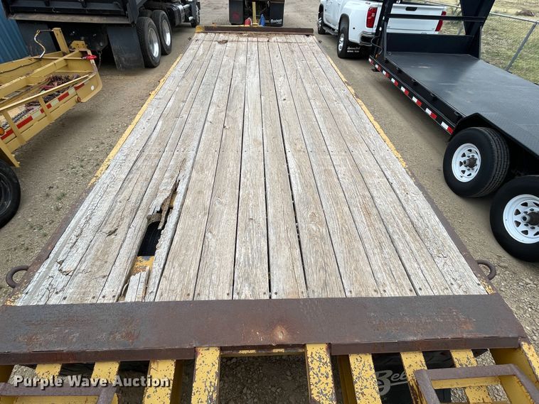 image for item DJ5205 2006 Belshe DT256  equipment trailer