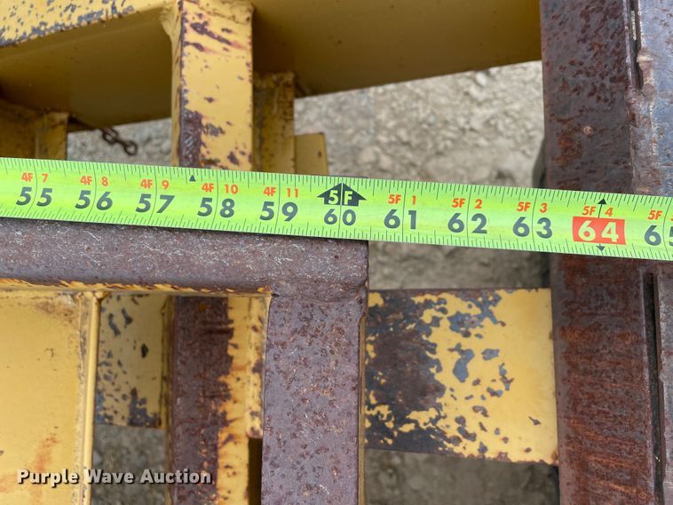 image for item DJ5205 2006 Belshe DT256  equipment trailer