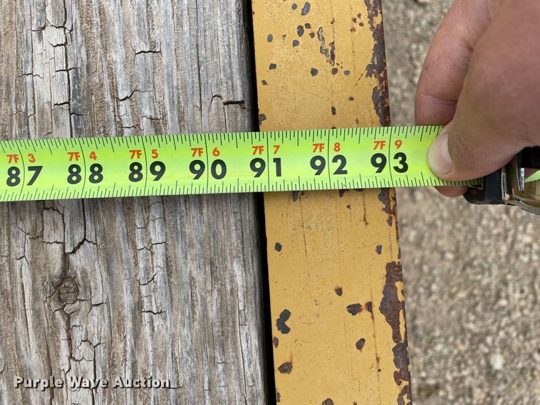 image for item DJ5205 2006 Belshe DT256  equipment trailer