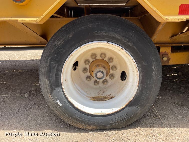 image for item DJ5205 2006 Belshe DT256  equipment trailer