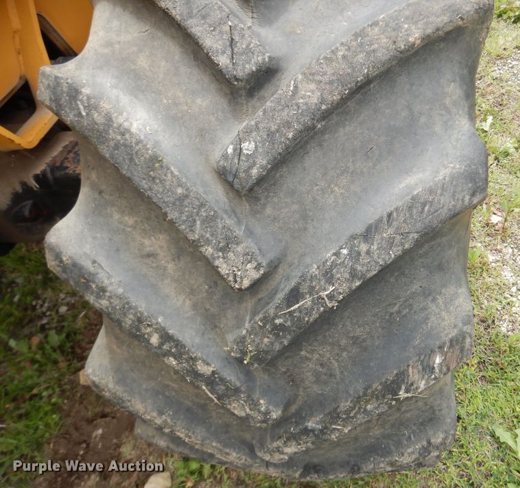 image for item DJ6115 1998 Vermeer V8550A  rock saw