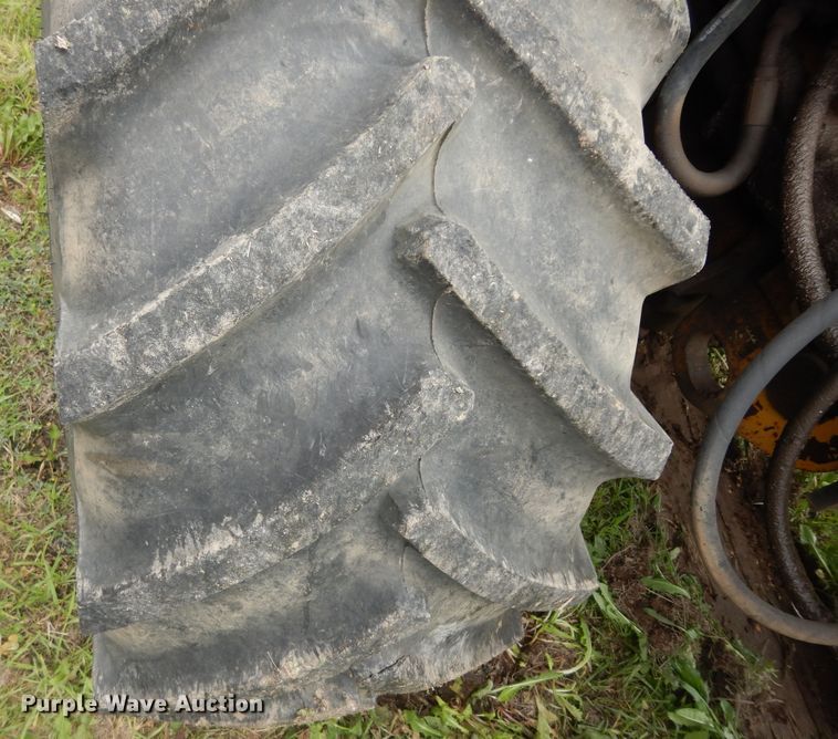 image for item DJ6115 1998 Vermeer V8550A  rock saw