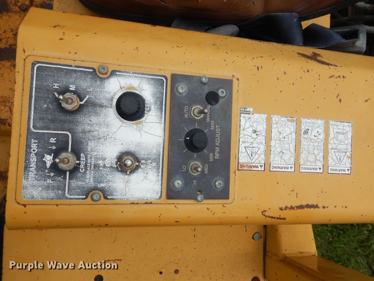 image for item DJ6115 1998 Vermeer V8550A  rock saw