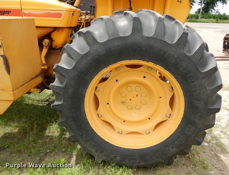 image for item DJ6117 Ford Tiger Special 5600  tractor