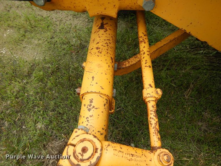 image for item DJ6117 Ford Tiger Special 5600  tractor