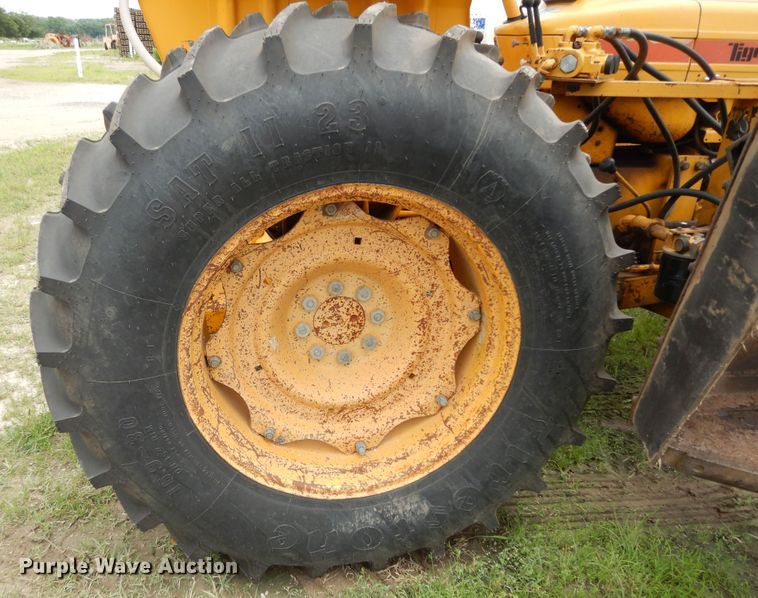 image for item DJ6117 Ford Tiger Special 5600  tractor