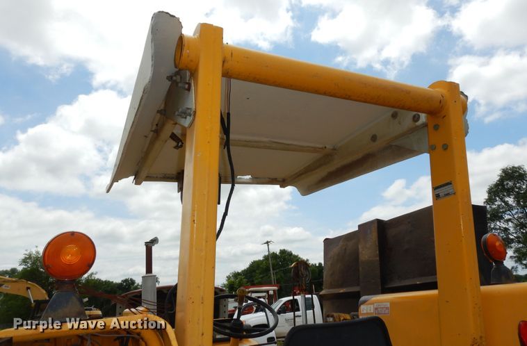 image for item DJ6117 Ford Tiger Special 5600  tractor