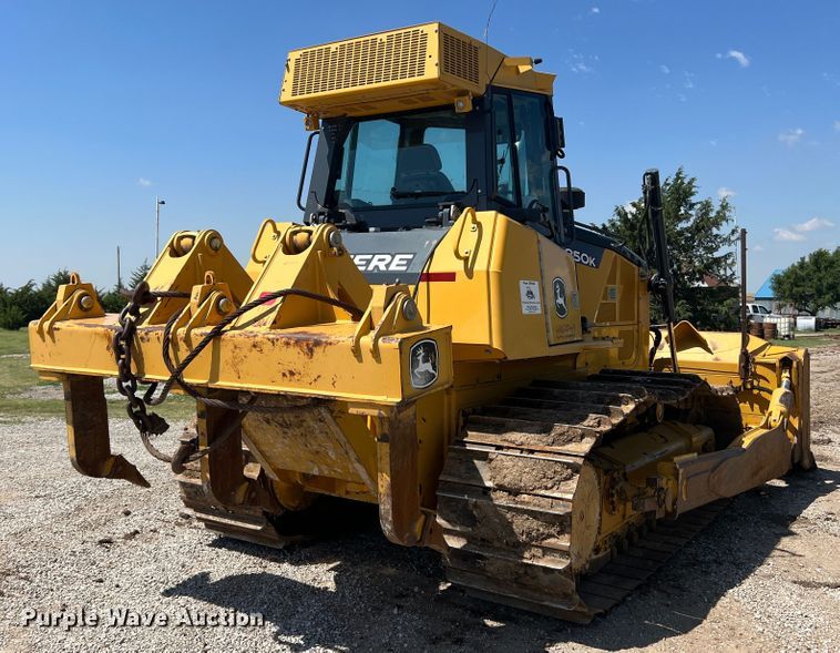 image for item DJ7650 2013 John Deere 850K  dozer