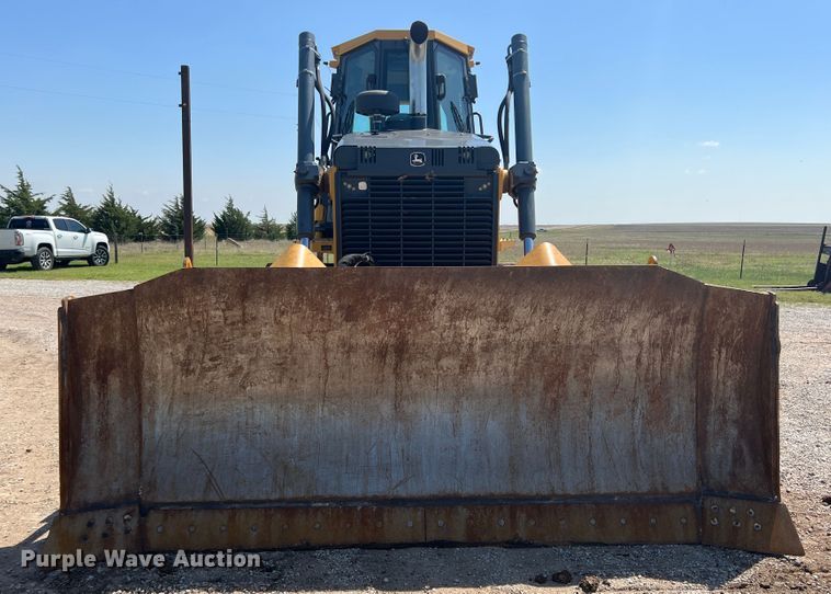 image for item DJ7650 2013 John Deere 850K  dozer