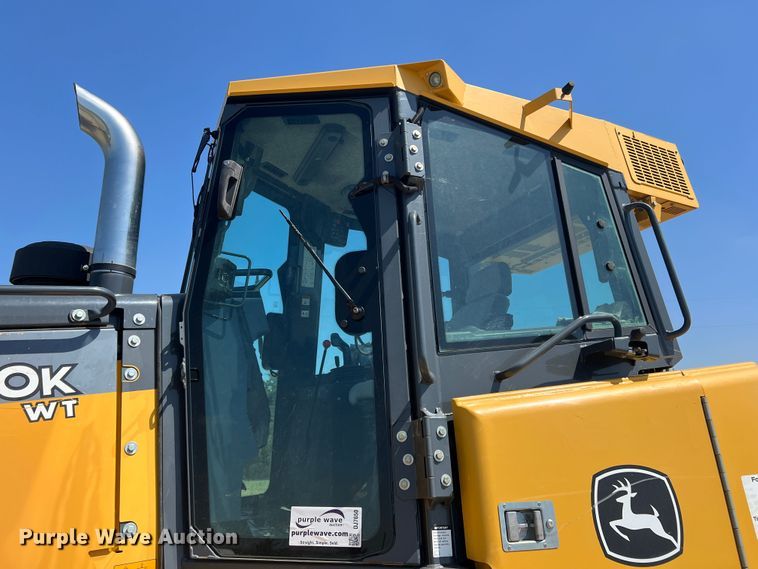 image for item DJ7650 2013 John Deere 850K  dozer