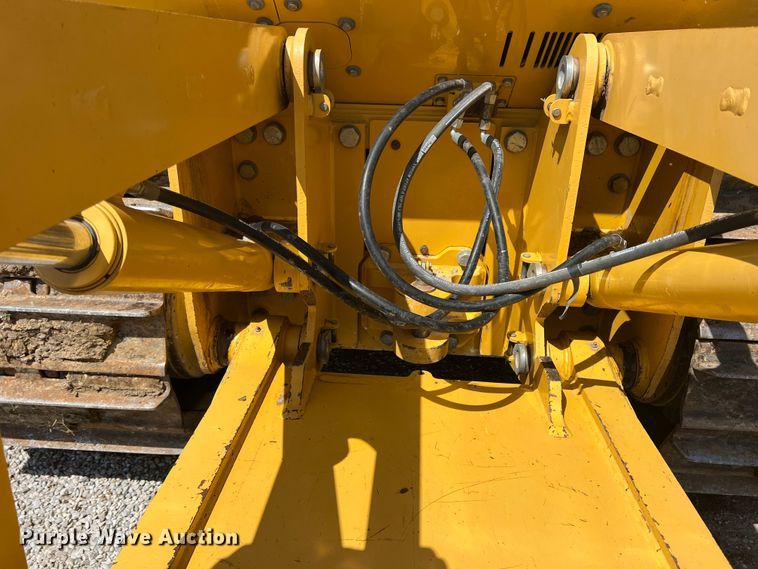 image for item DJ7650 2013 John Deere 850K  dozer