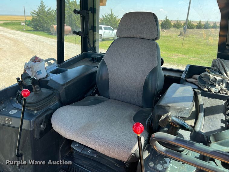 image for item DJ7650 2013 John Deere 850K  dozer